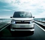Toyota Voxy 2015 года